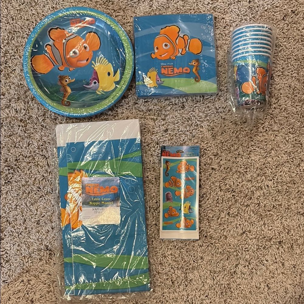 Blue and Orange Disposable Tableware Set for Ocean-Themed Parties